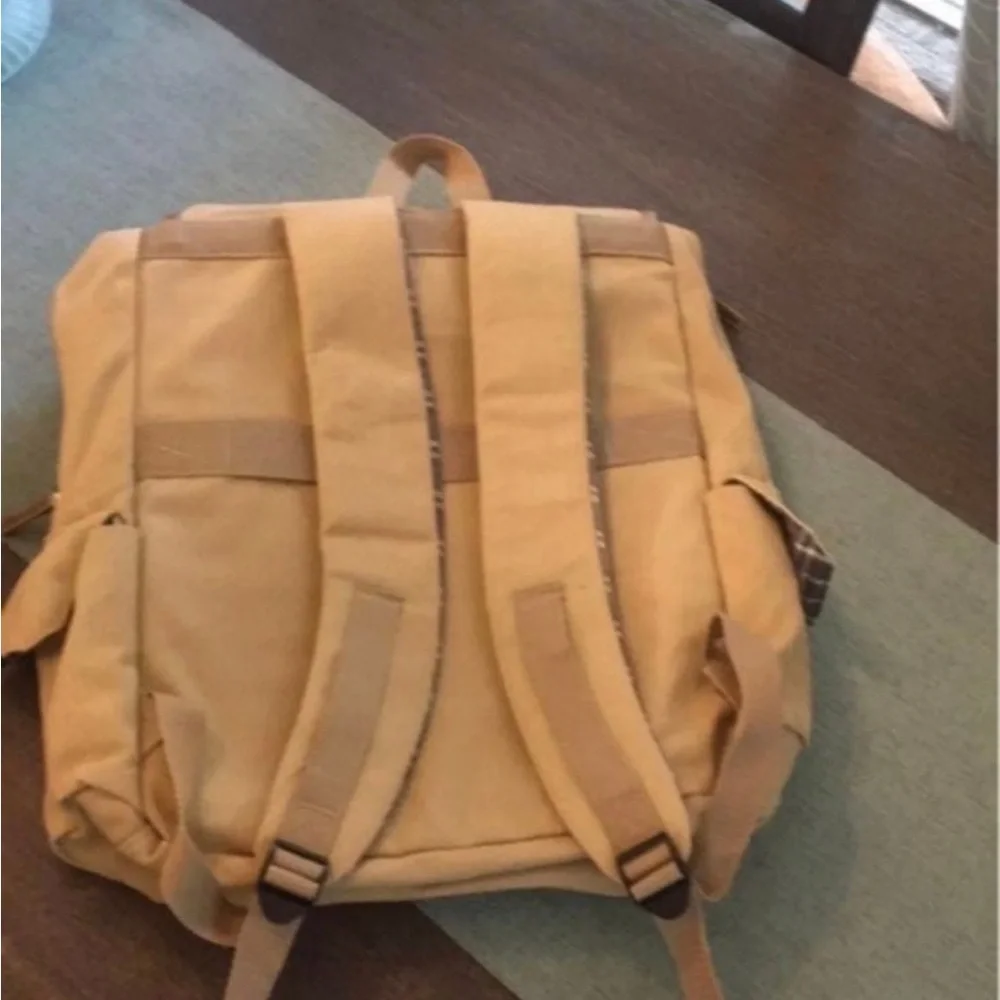 NWOT Heavy Vintage Style Canvas Backpack